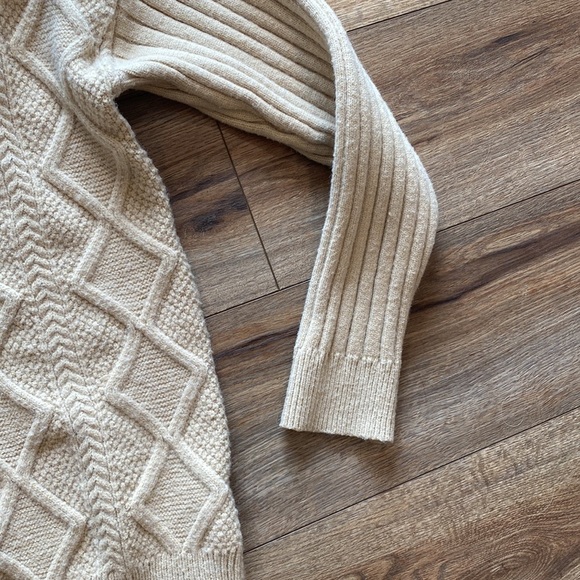 Elfric Eden chunky knit sweater - Picture 4 of 9